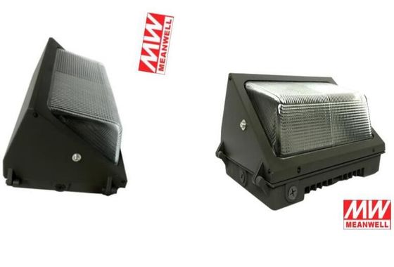 Chiny 60W IP65 Outdoor LED Wall Light , led outdoor wall packs For Garage / Parking Lot dostawca
